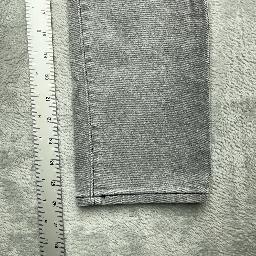 Levi's Premium Wedgie Straight Jeans Womens 25x28 Gray Denim Cotton Button Fly - Picture 6 of 10
